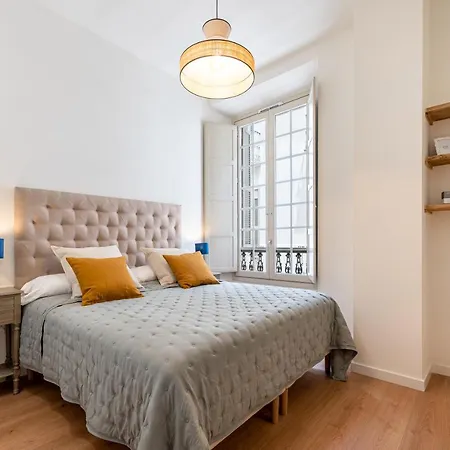 Key-wise Luxury Plaza Teatro Free Parking 2r Apartment *